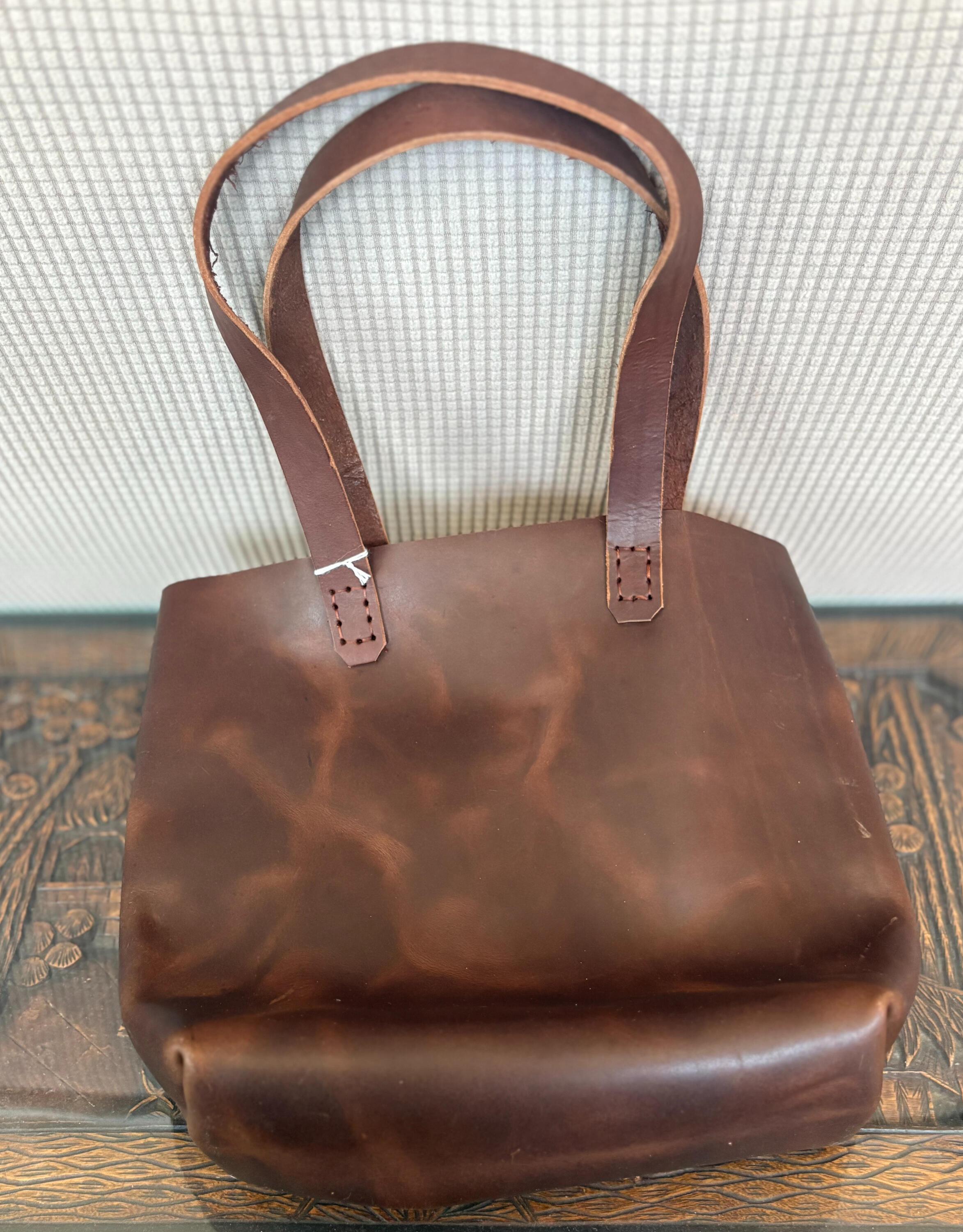 Cross body tote